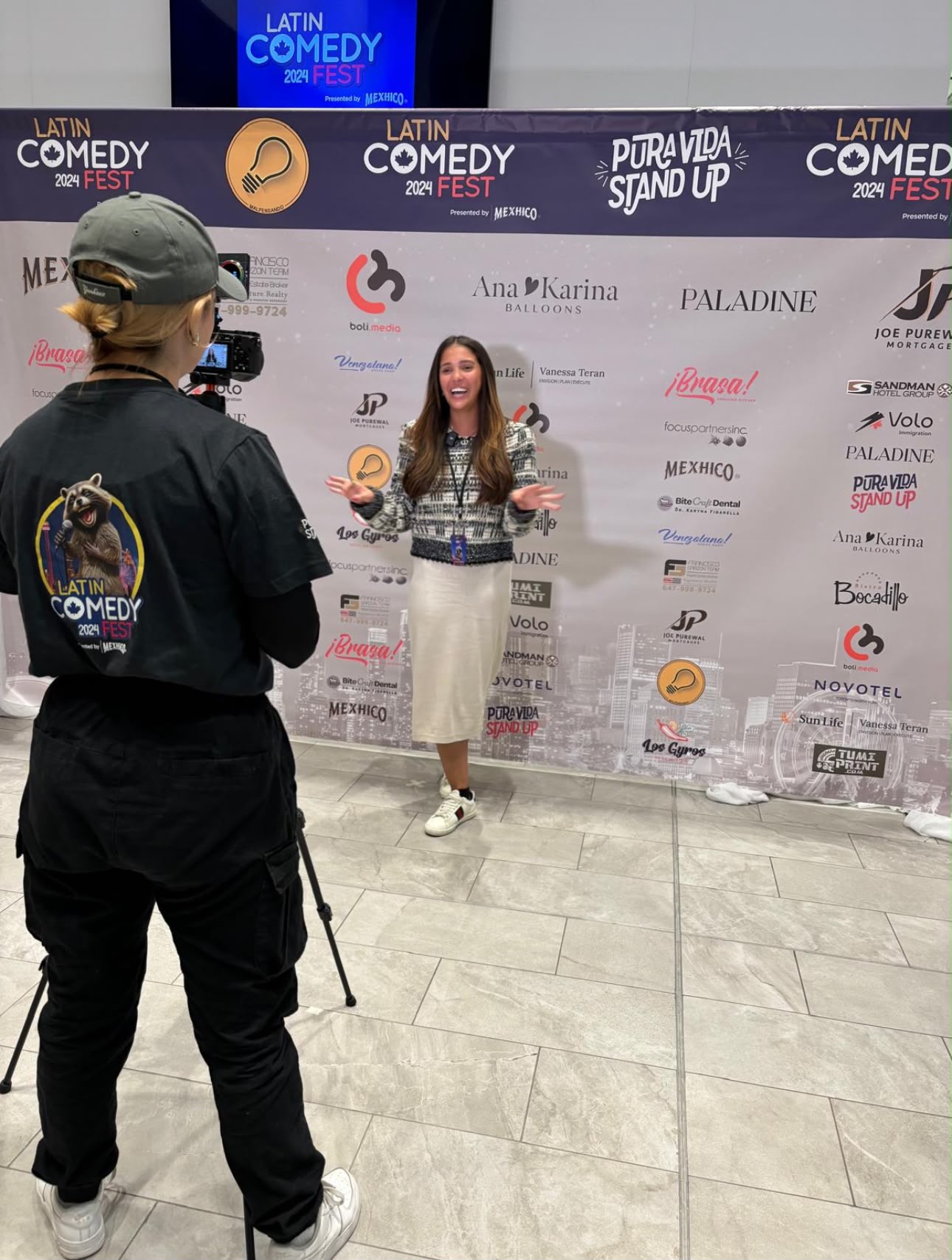 Vanessa Terán en entrevista en el Latin Comedy Fest